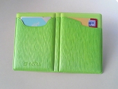 二つ折りフラックス・パスケース