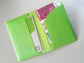 二つ折りフラックス・パスケース